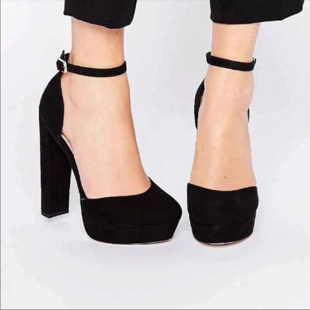 Photobox ASOS Pumps
